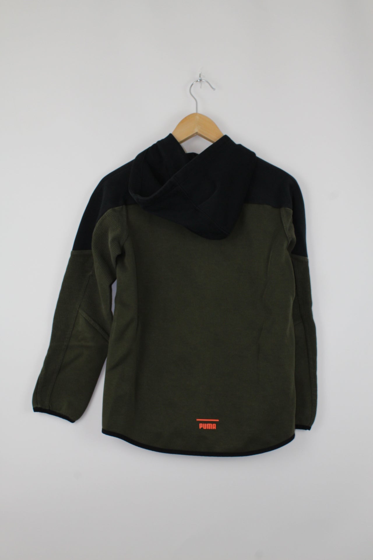 Puma Hoodie - S