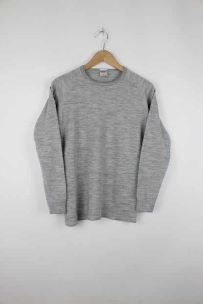 Basic Sweater Grau - M